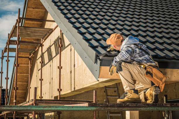 Best Residential Roofing Contractor  in Greenfield, WI
